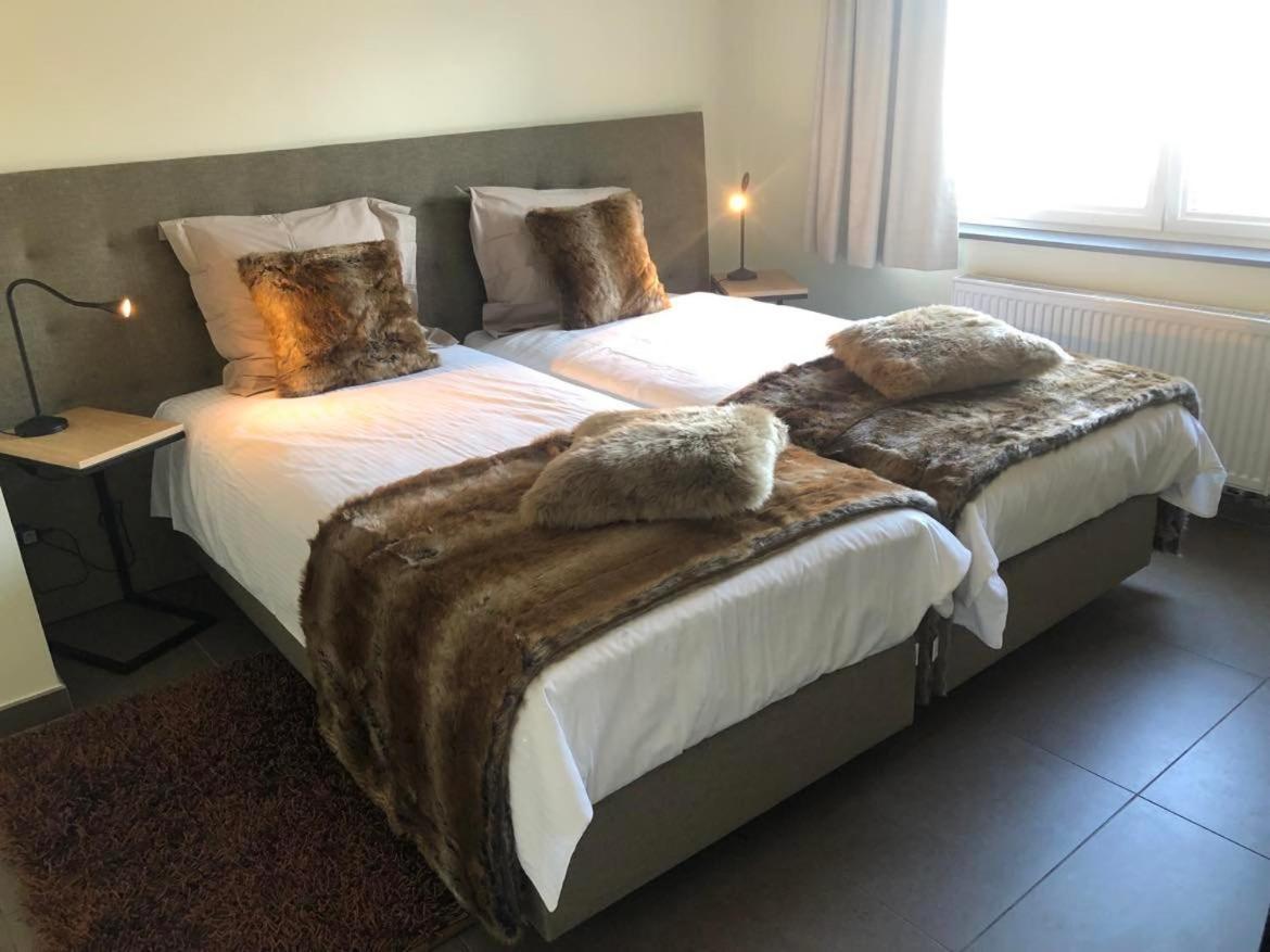 Logies Dampoort Hotel Gent Ngoại thất bức ảnh